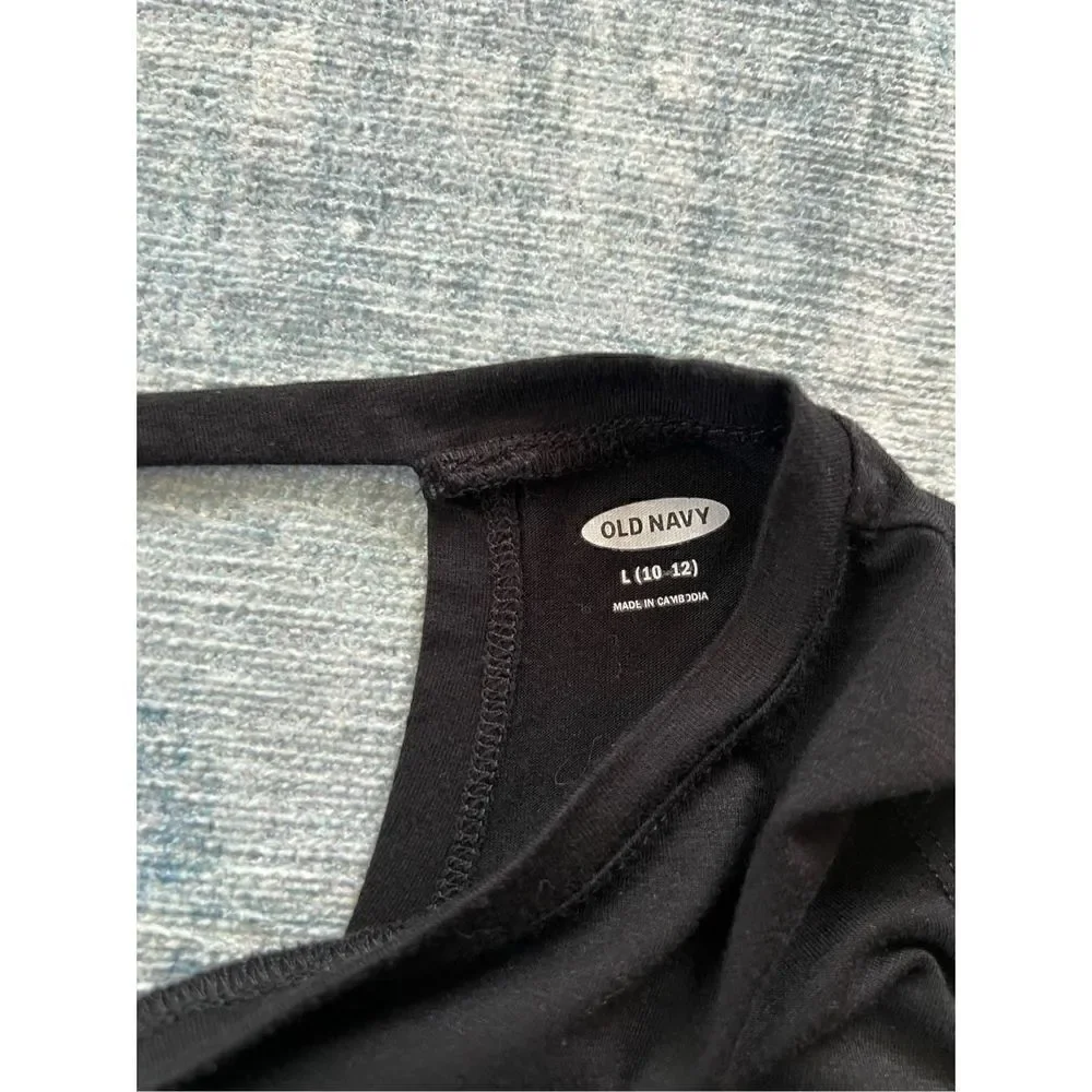 Old Navy black tank